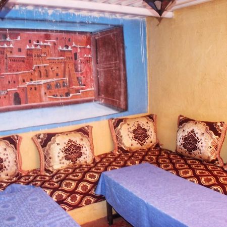 Auberge Et Hotel Les Amis Tafraout Buitenkant foto